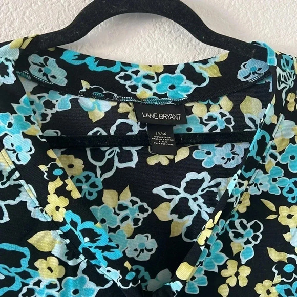 LANE BRYANT WOMEN TOP Size 14/16 - Picture 3 of 8